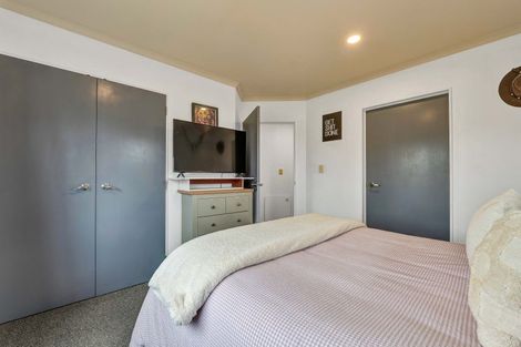 Photo of property in 75 Tauhuri Street, Manaia, 4612