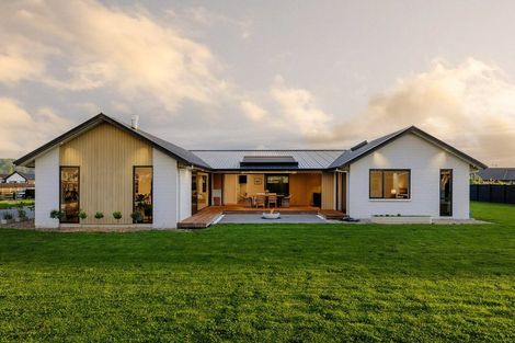 Photo of property in 66 Whare Marama Drive, Leamington, Cambridge, 3432