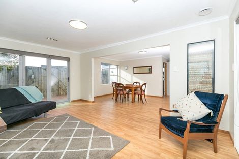 Photo of property in 25a Haultain Street, Fairfield, Hamilton, 3214