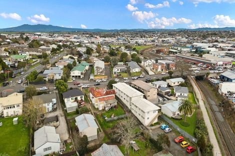 Photo of property in 83 Lake Road, Frankton, Hamilton, 3204