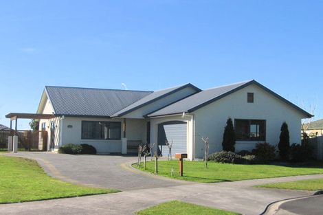 Photo of property in 34 Bellona Place, Flagstaff, Hamilton, 3210