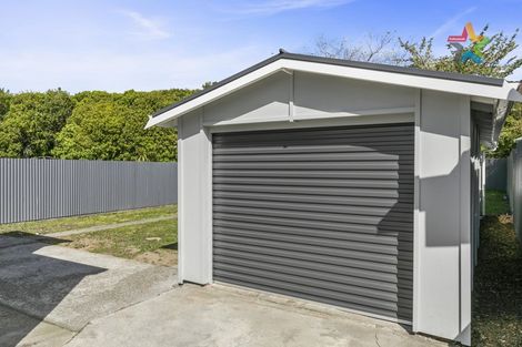 Photo of property in 15 Watkins Grove, Taita, Lower Hutt, 5011