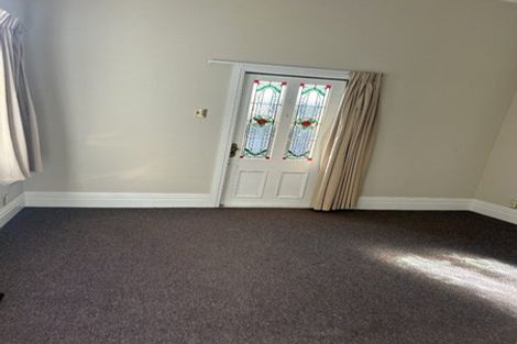 Photo of property in 17 George Street, Thorndon, Wellington, 6011