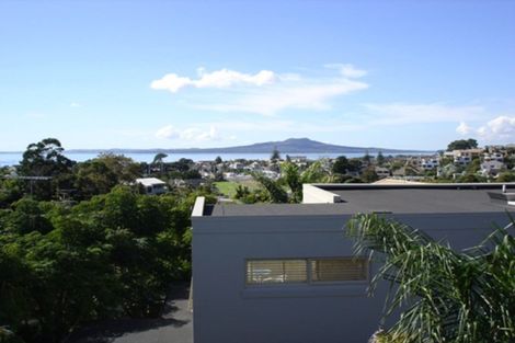 Photo of property in 28b Bevyn Street, Castor Bay, Auckland, 0620