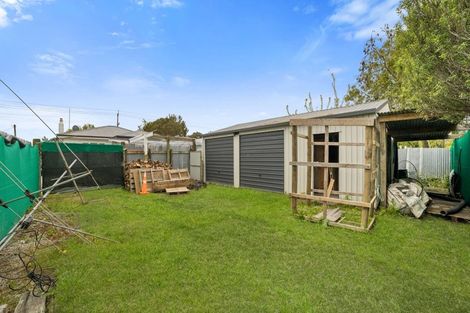 Photo of property in 17 De Lautour Road, Kaiti, Gisborne, 4010