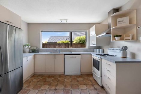 Photo of property in 32 Rearsby Drive, Halswell, Christchurch, 8025