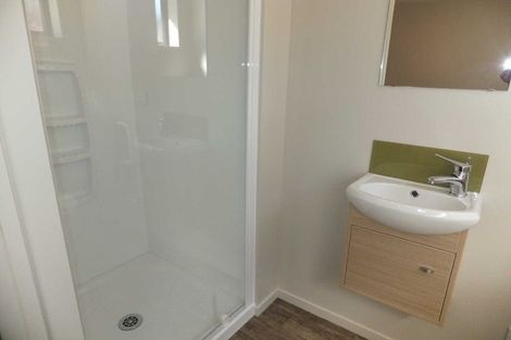 Photo of property in 76a Peer Street, Upper Riccarton, Christchurch, 8041