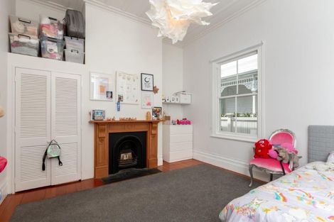 Photo of property in 11 Herne Bay Road, Herne Bay, Auckland, 1011