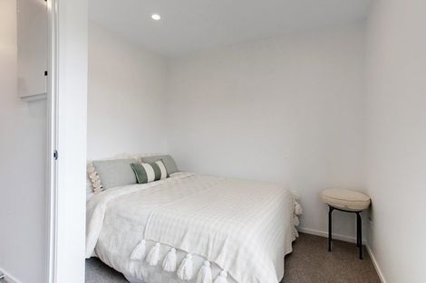 Photo of property in 14 Tupuke Lane, Mount Roskill, Auckland, 1041