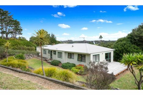 Photo of property in 80 Puke Road, Kumeu, 0891