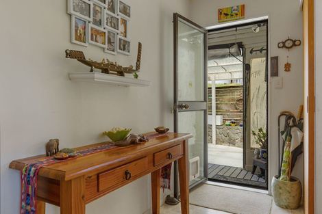 Photo of property in 54 Stratford Drive, Cable Bay, 0420