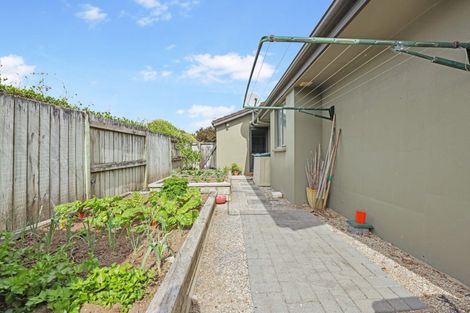 Photo of property in 1 Fencourt Place, Rototuna North, Hamilton, 3210