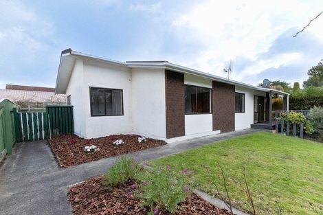 Photo of property in 25 Aiken Road, Saint Johns Hill, Whanganui, 4501