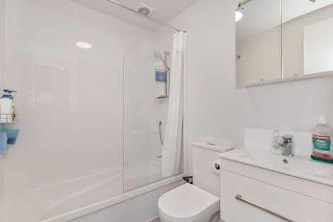 Photo of property in Vedado Apartments, 407/41 Hopper Street, Mount Cook, Wellington, 6011