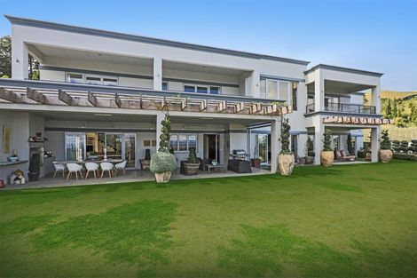 Photo of property in 137 Blackbarn Road, Havelock North, 4294