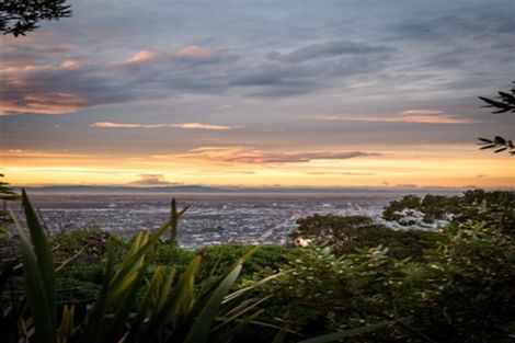 Photo of property in 20 Longhurst Terrace, Cashmere, Christchurch, 8022