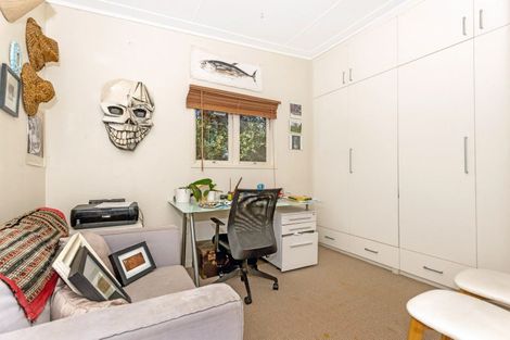 Photo of property in 11 Makorori Beach Road, Makorori, Gisborne, 4073