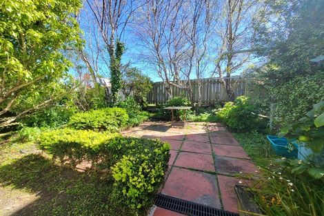 Photo of property in 23 Milton Street, Berhampore, Wellington, 6023