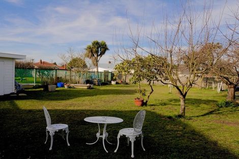 Photo of property in 61 Rhodes Street, Waimate, 7924