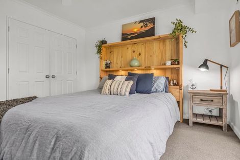 Photo of property in 5 Springvale Road, Waiuku, 2123