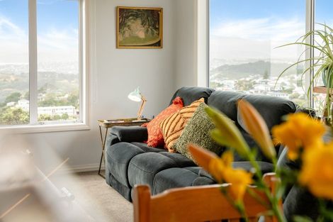 Photo of property in 6 Mitchell Street, Brooklyn, Wellington, 6021