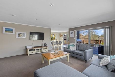 Photo of property in 57a Gledstane Road, Stanmore Bay, Whangaparaoa, 0932