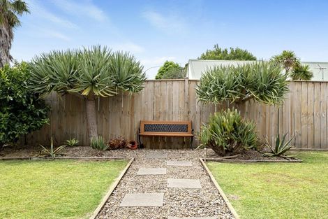 Photo of property in 21 Pine Harbour Parade, Beachlands, Auckland, 2018