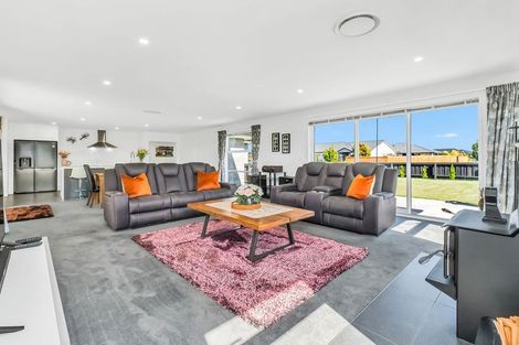 Photo of property in 10 Russell Lilley Drive, Rolleston, 7614