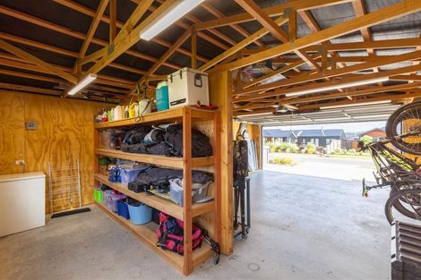 Photo of property in 1 Dingle Street, Lake Hawea, 9382