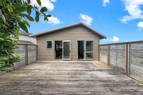 Photo of property in 27a Waverton Terrace, Churton Park, Wellington, 6037