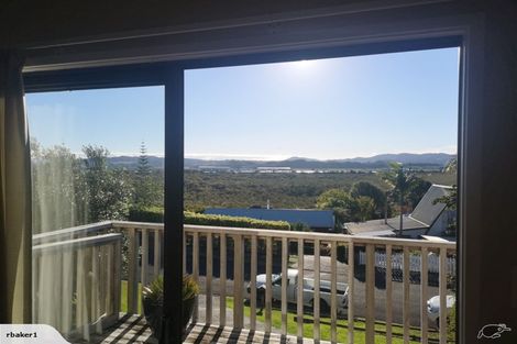 Photo of property in 8 Arawa Place, Onerahi, Whangarei, 0110