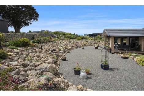 Photo of property in 21 Capstone Place, Te Kamo, Kamo, 0185