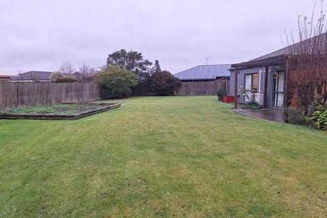 Photo of property in 29 Hawkins Place, Rangiora, 7400