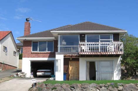 Photo of property in 21 Braemar Road, Rothesay Bay, Auckland, 0630