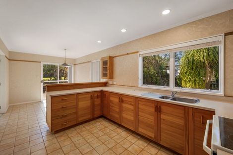 Photo of property in 1 Marina Way, Athenree, Katikati, 3177