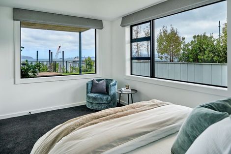 Photo of property in 5 Howard Road, Point Howard, Lower Hutt, 5013