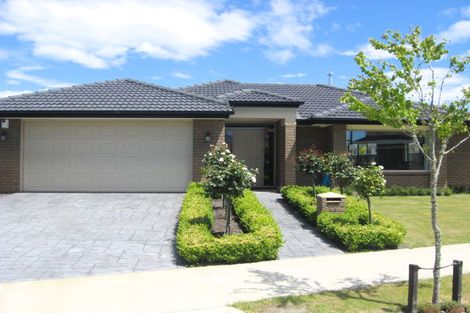 Photo of property in 18 Caroline Way, Northwood, Christchurch, 8051