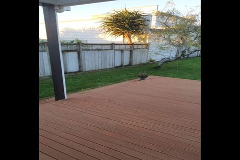 Photo of property in 11 Chilman Street, Strandon, New Plymouth, 4312