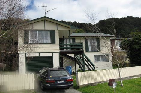 Photo of property in 6 Northcote Street, Wainuiomata, Lower Hutt, 5014