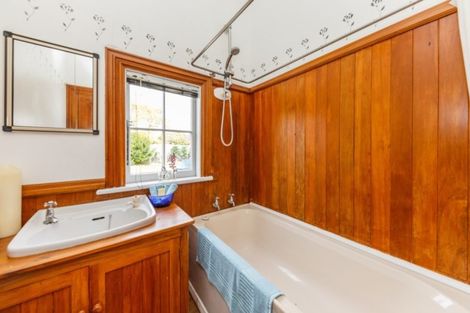 Photo of property in 234 Grey Street, Palmerston North, 4414