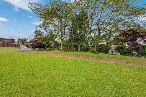 Photo of property in 58 Bays Road, Orere Point, Papakura, 2585