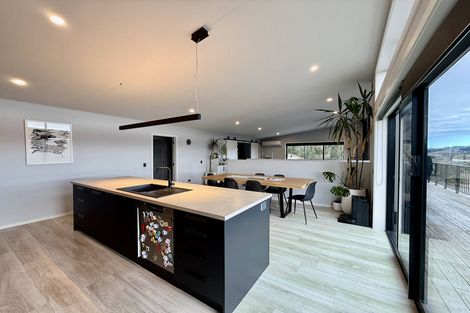 Photo of property in 17 Rexs Way, Green Island, Dunedin, 9018