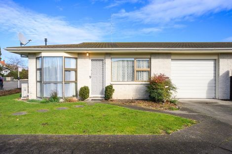 Photo of property in 1/633 Ferguson Street, Terrace End, Palmerston North, 4410