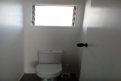 Photo of property in 2/1296 Dominion Road, Mount Roskill, Auckland, 1041