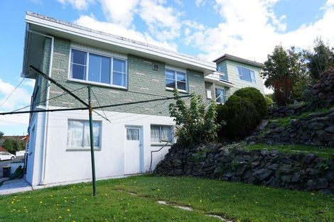 Photo of property in 17 Pioneer Crescent, Helensburgh, Dunedin, 9010