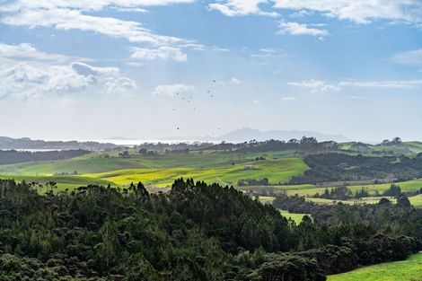 Photo of property in 174a Cames Road, Mangawhai, 0975