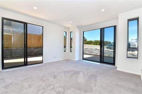 Photo of property in 241 West Hoe Heights, Orewa, 0931