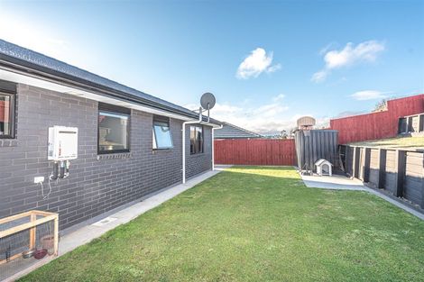 Photo of property in 17 Magnolia Crescent, Tawhero, Whanganui, 4501