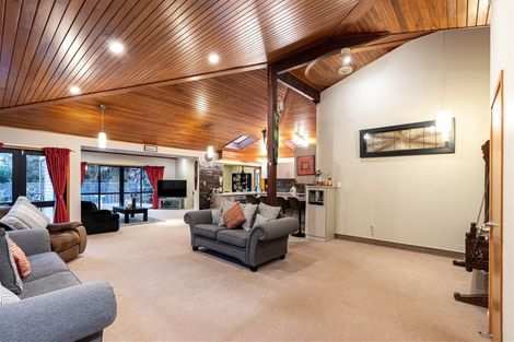 Photo of property in 19 Kitewao Street, Northcote, Auckland, 0627
