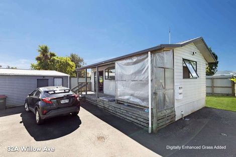 Photo of property in 32 Willow Avenue, Hannahs Bay, Rotorua, 3010